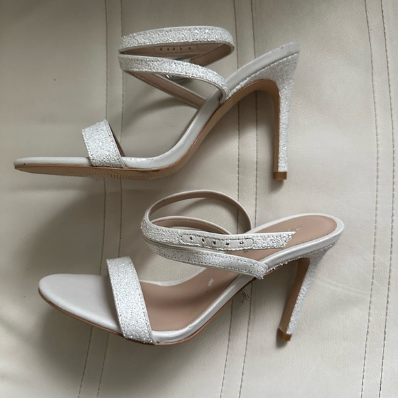 Wedding White Glitter Stuart Weitzman Strappy Heels (6) - Picture 5 of 7